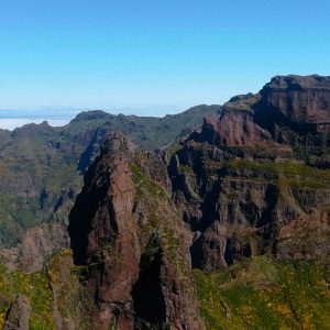 Entre Crest e Cliffs